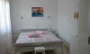 Kad govorimo o apartmanima u Sivoti za Leto 2018, izbor od preko 20 vila garantuje da možete rezervisati apartman ili studio u skladu kako sa svojim željama, tako i mogućnostima 🙂 Najveći broj vila u Sivoti nalazi se malo dalje od samog mesta i plaža, ali zbog toga i čuvaju svoj mir sakrivene u bogatim maslinjacima.