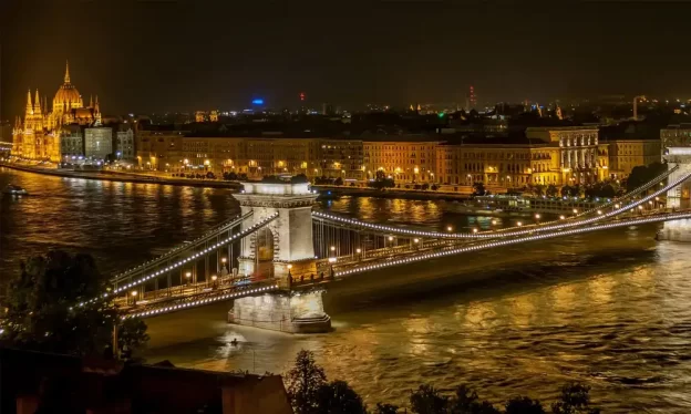 Budimpešta Nova Godina ponuda autobusom doček novogodišnje putovanje galileo tours