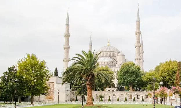 Istanbul polazak iz niša proleće bus turska putovanje doček galileo tours