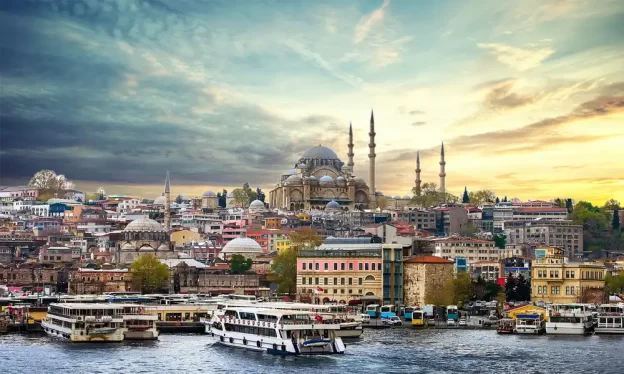 Istanbul Uskrs Prvi Maj Proleće Avionom Galileo Tours