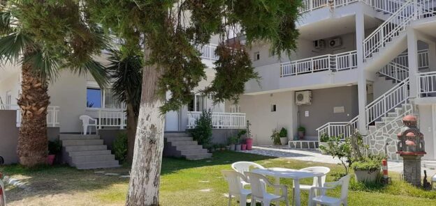 Vila Lakis 2 Polihrono leto Galileo tours Niš